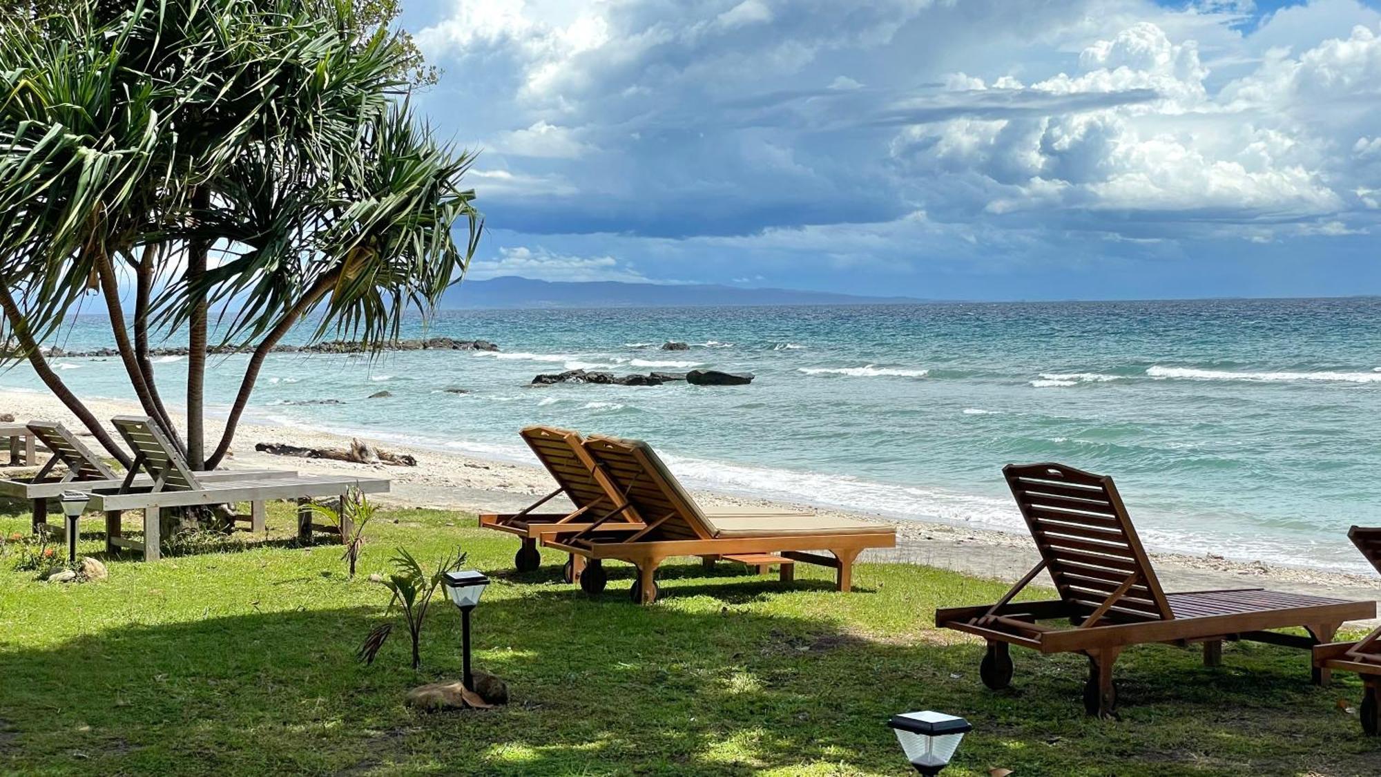 Sunset Beach Resort Weh Sabang  Buitenkant foto